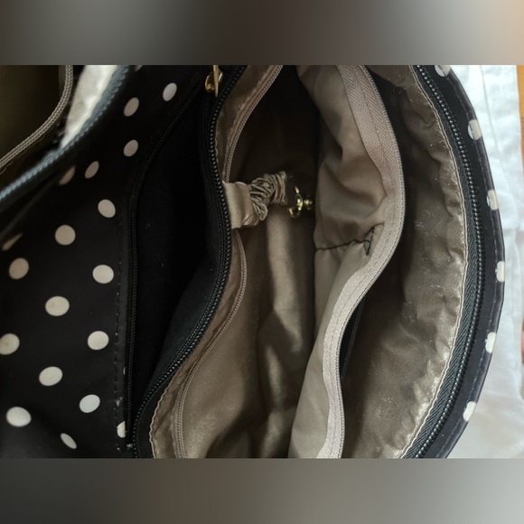 JU-JU-BE hobo diaper bag in duchess, black and white with gold hardware - Picture 11 of 15